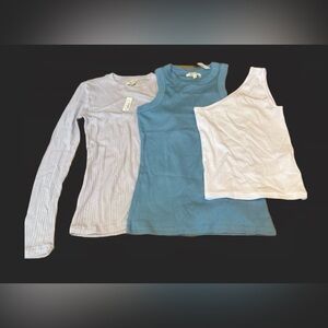 NWT Madewell LOT of 3 XS Summer Closet Staple Tops in Blue, White, and Dove